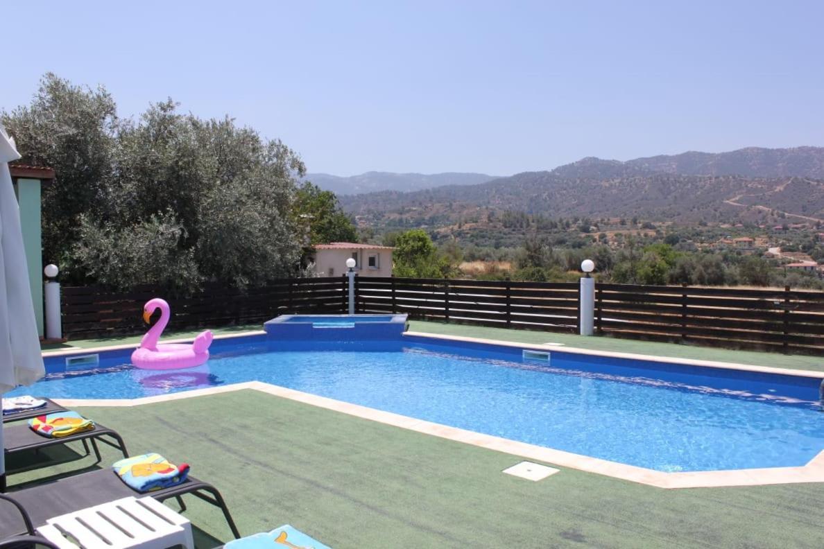 Yiannos House Villa Evrykhou Buitenkant foto